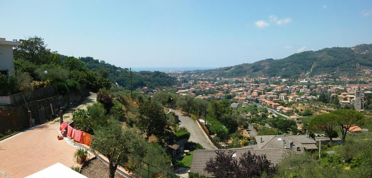 Room In Villa - Room In The Hills With Garden And Sea View San Salvatore  エクステリア 写真